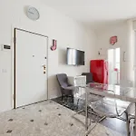 Guesthost - Porta Ticinese - Modern